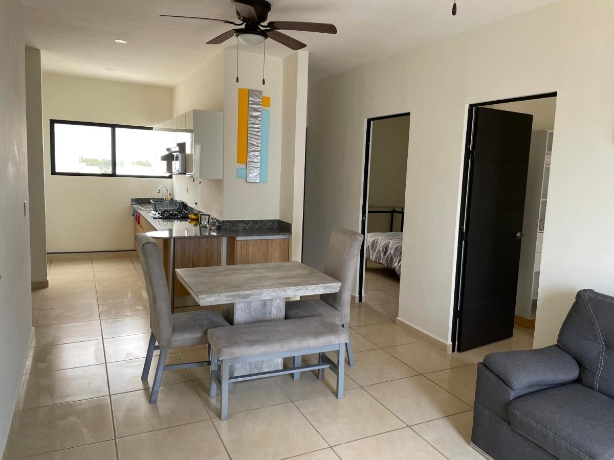 Yellowsub Apartments Cancun Exterior photo
